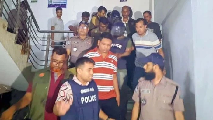 রংপুরে শিক্ষক ও স্ত্রী-সন্তানদের হত্যার ঘটনায় আদালতে দুই আসামির স্বীকারোক্তি